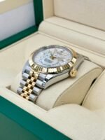 Rolex Sky-Dweller Oyster, 42 mm, Oystersteel and yellow gold Reference 336933-0006 - Image 7