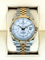 Rolex Sky-Dweller Oyster, 42 mm, Oystersteel and yellow gold Reference 336933-0006 - Image 2