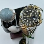 Rolex GMT Master ll Yellow Gold and Stainless Steel Black Dial Jubilee Bracelet Men's Watch M126713GRNR-0001 - Image 4